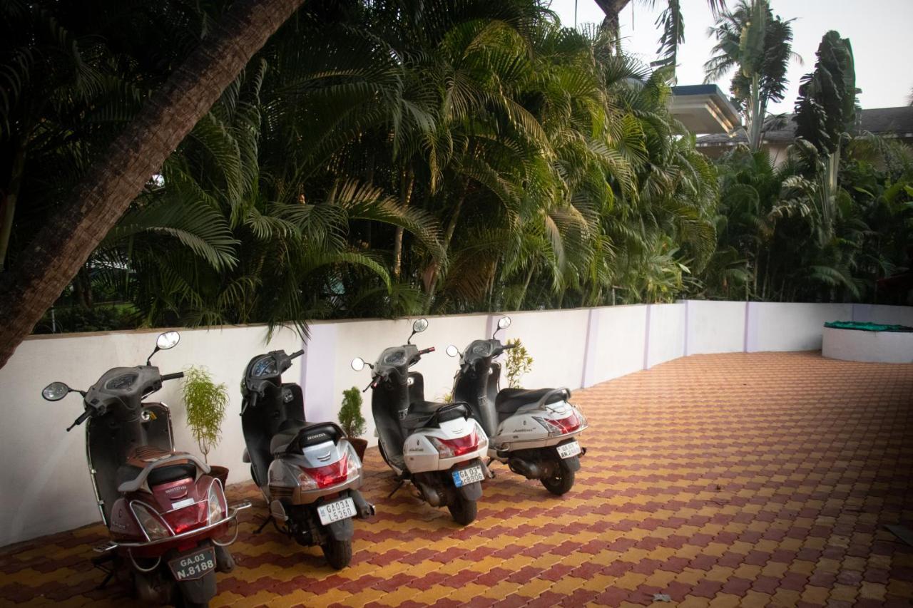 The Sovereign Villa Candolim Esterno foto